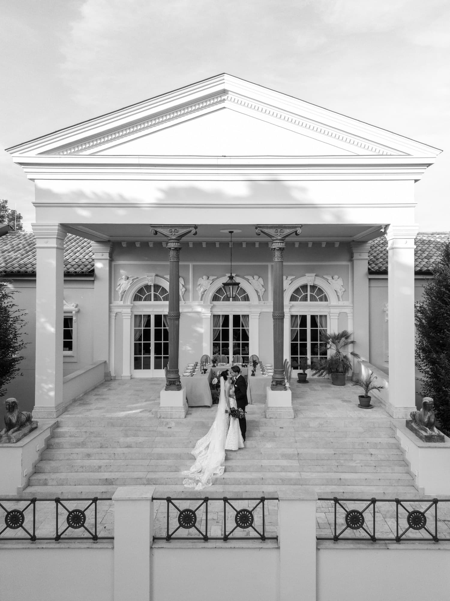 Esküvői szervezés és koordináció — Nicol Weddings